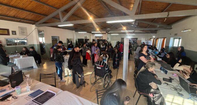 Trámites y servicios en el Perito Moreno en una nueva jornada de Más Gestión