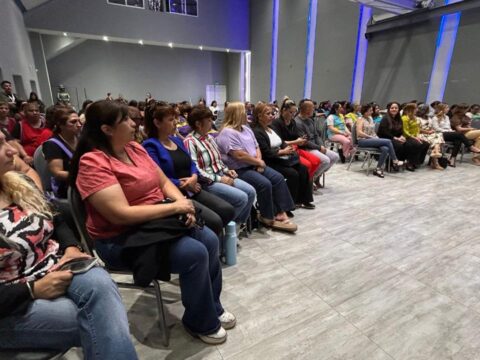 Concluyó el ciclo de capacitación para Auxiliar de Jardines Maternales