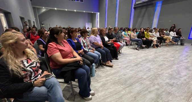 Concluyó el ciclo de capacitación para Auxiliar de Jardines Maternales