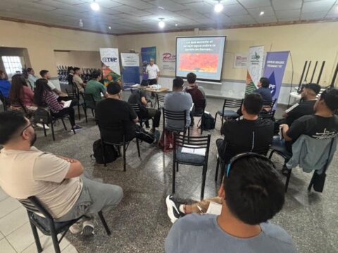 Se realizó con éxito el segundo curso de Operador Seguro de autoelevadores en Caleta Olivia